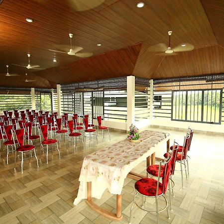 Captains Cabin Backwater Resort Alappuzha 외부 사진