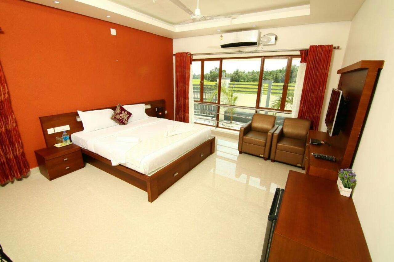 Captains Cabin Backwater Resort Alappuzha 외부 사진